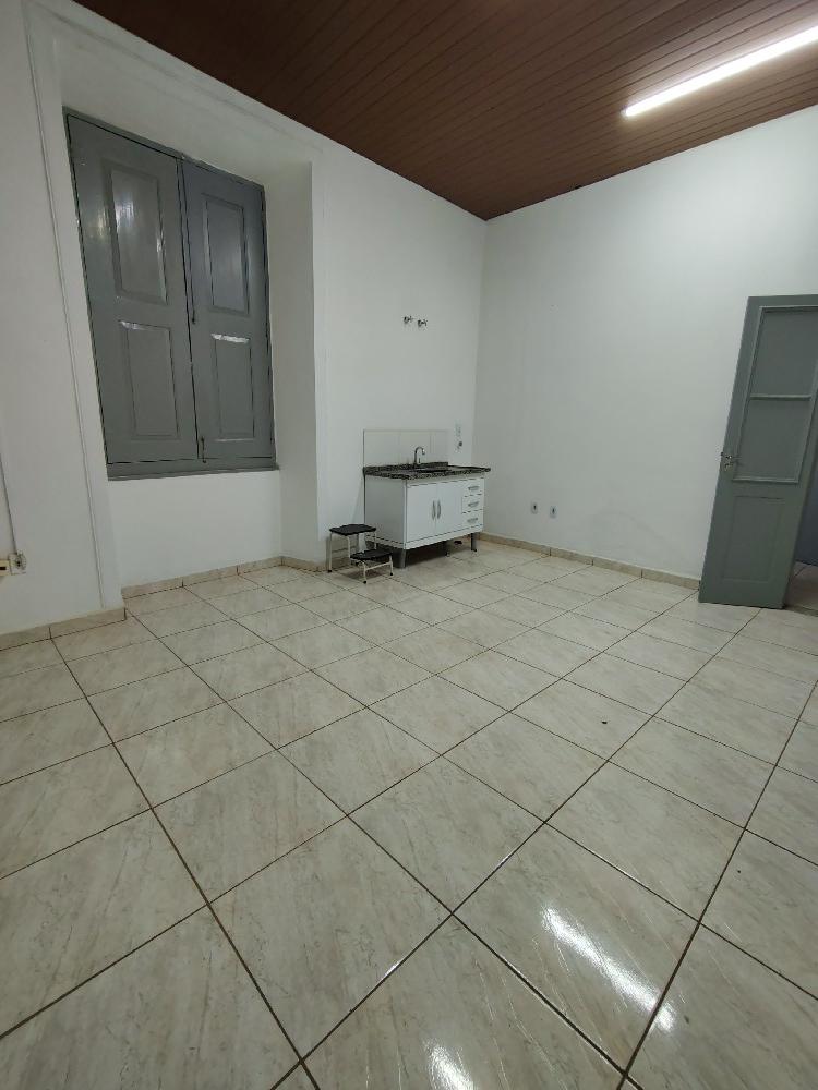 IMÓVEL PARA LOCAÇÃO NO CENTRO 
