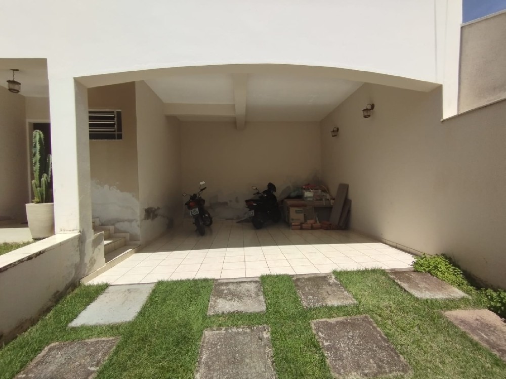 CASA PARA LOCAÇÃO NO JARDIM SILVANA