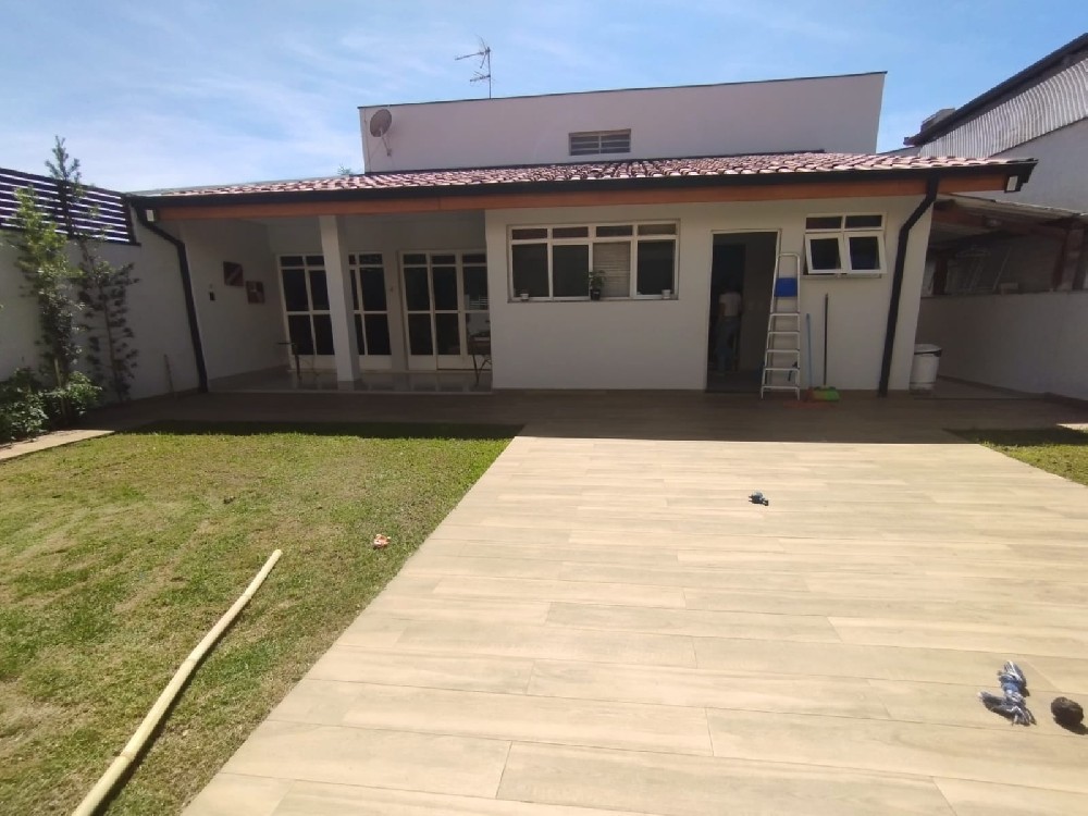 CASA PARA LOCAÇÃO NO JARDIM SILVANA