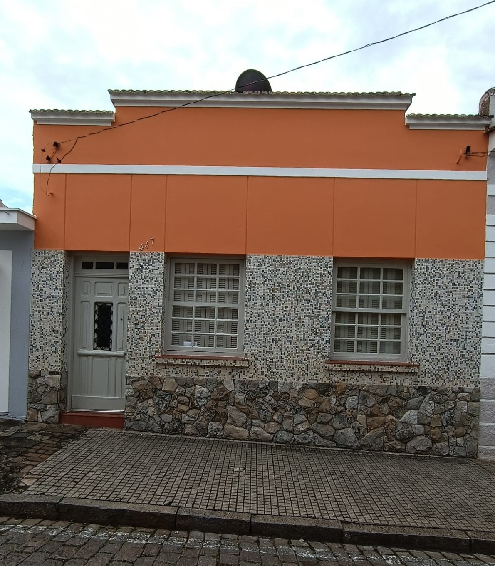 CASA PARA VENDA NO CENTRO