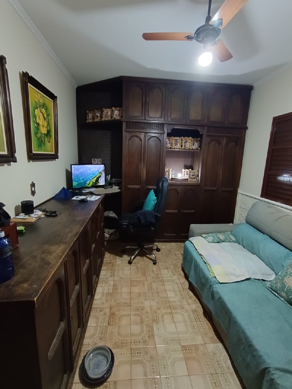 CASA PARA VENDA PRÓXIMO AO CENTRO