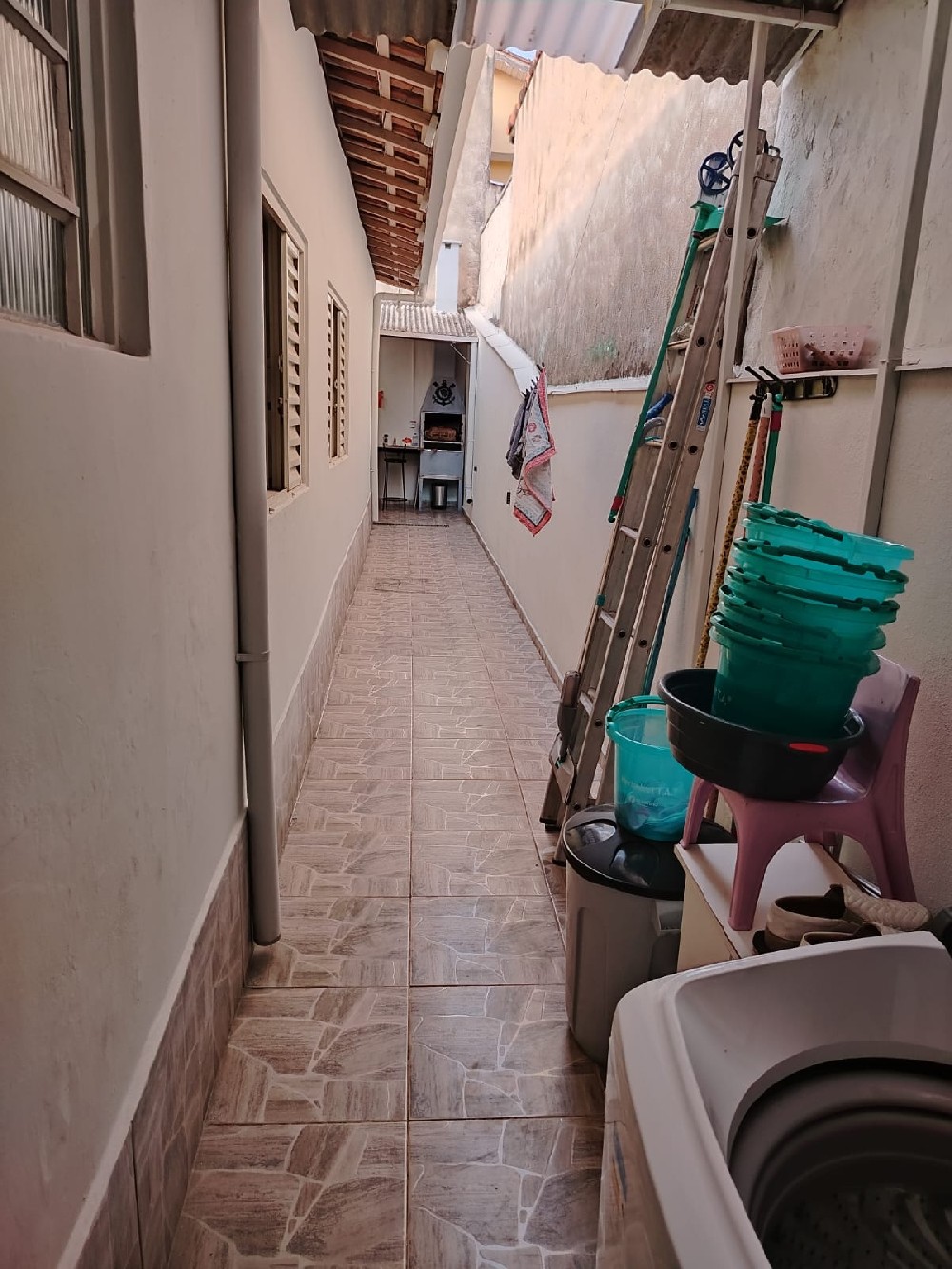 CASA PARA VENDA NO SILVESTRE 4 