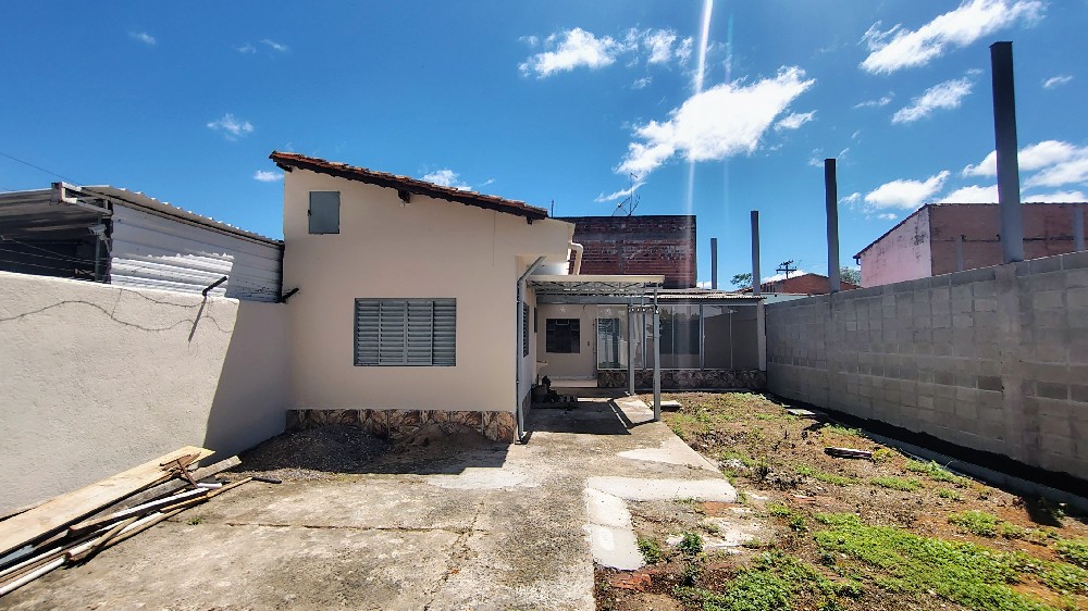  CASA PARA VENDA NO SÃO DIMAS