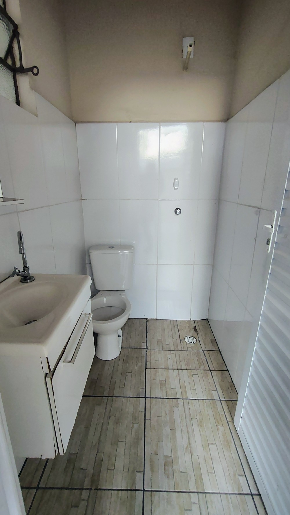 SOBRADO PARA LOCAÇÃO