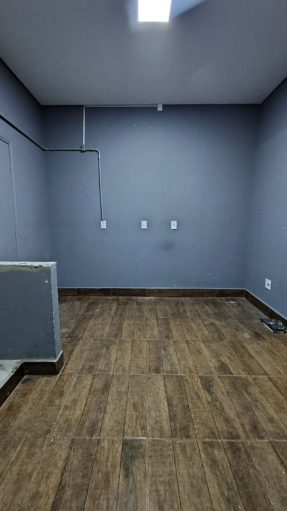 SOBRADO PARA LOCAÇÃO NO LARGO DO ROSÁRIO