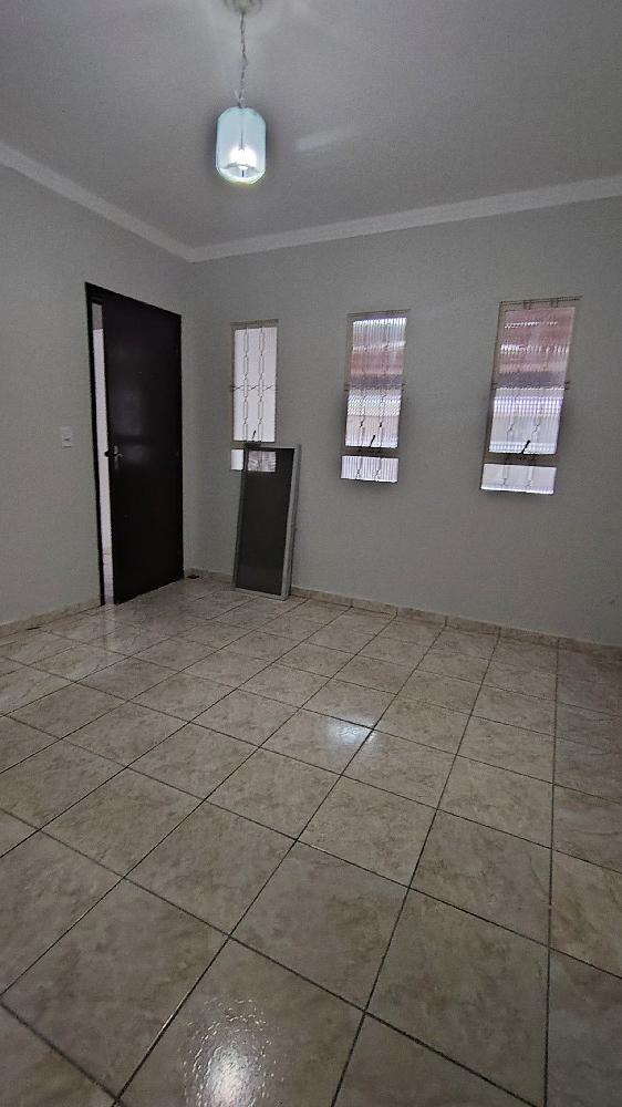 CASA MOREIRINHA PARA LOCAÇÃO 