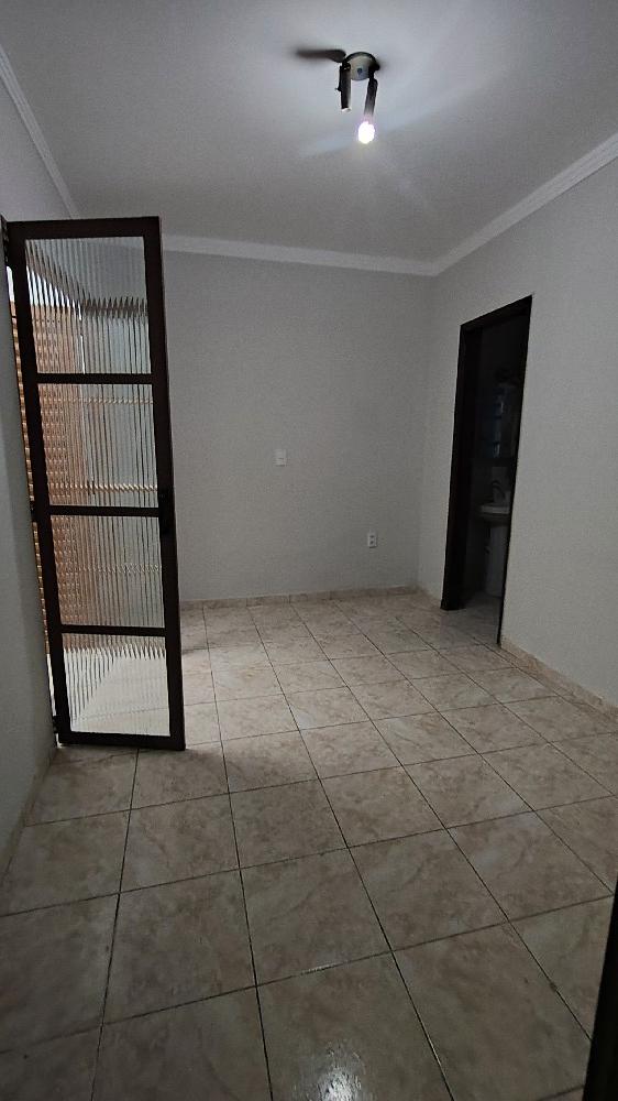 CASA MOREIRINHA PARA LOCAÇÃO 